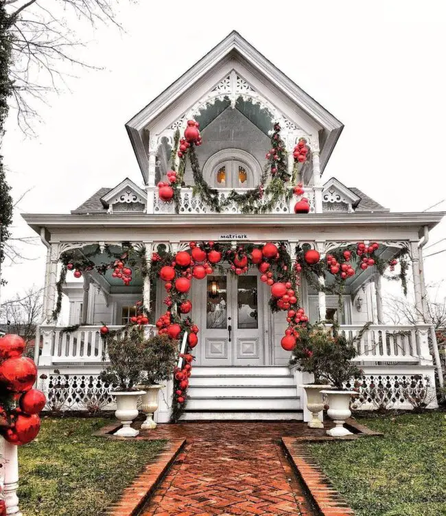 Timeless Victorian Charm for Outdoor Spaces