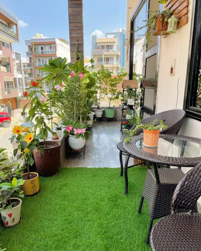 Vibrant Balcony Full of Plants