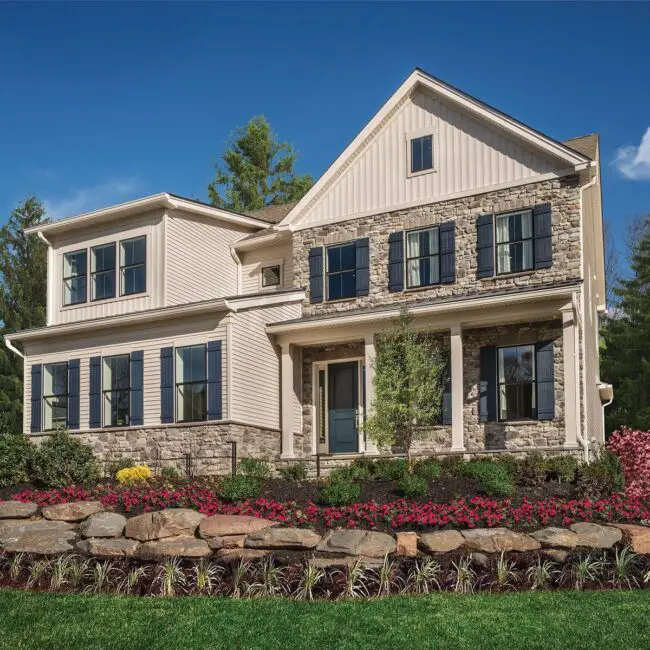 Stone and Siding Blend Farmhouse