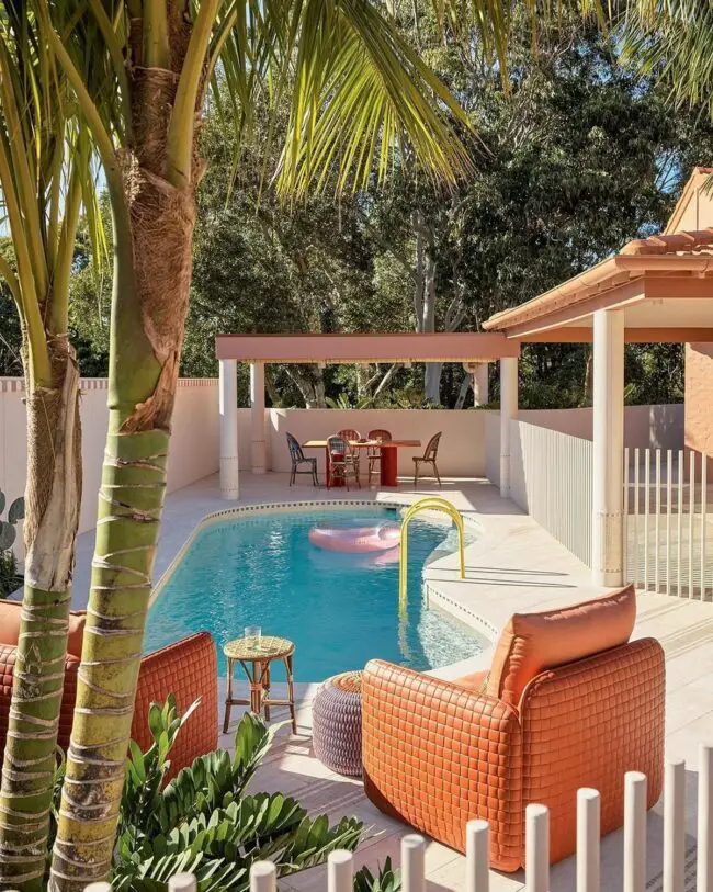 Lively Poolside Oasis with Refreshing Appeal