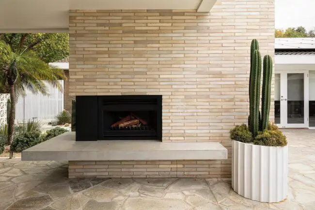 Seamless Contemporary Hearth