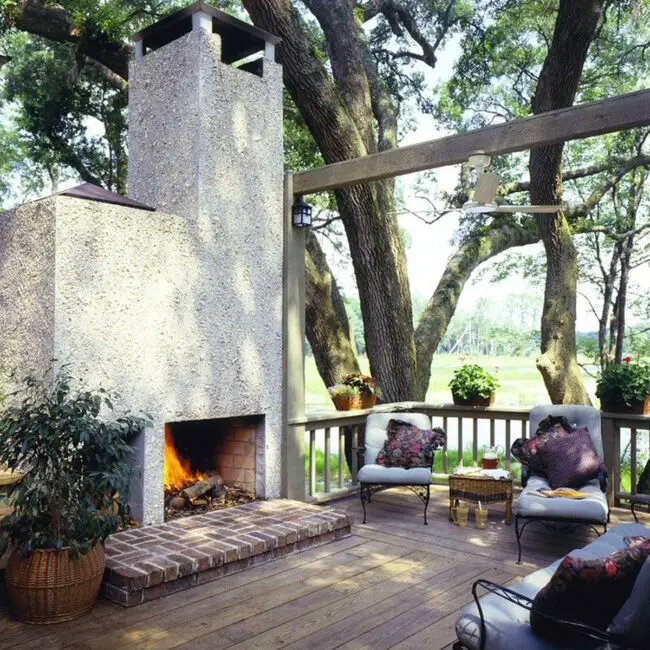 Treehouse Serenity in a Cozy Canopy