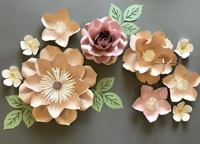 Natural Floral Design with Earthy Tones