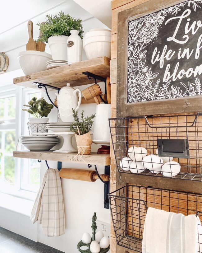 Vintage Decor with Rustic Shelving Ideas