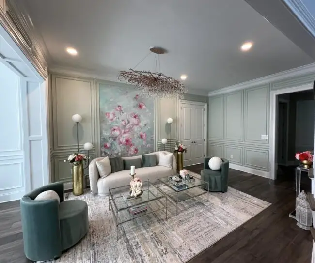 Floral Wall and Paneling for Feminine Style