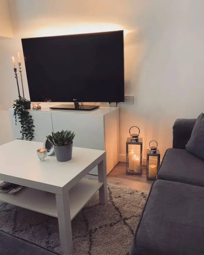 Soft Candlelight in a Modern Space