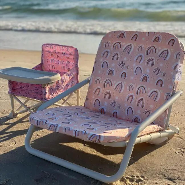 Elegant Patterns for Seaside Lounging