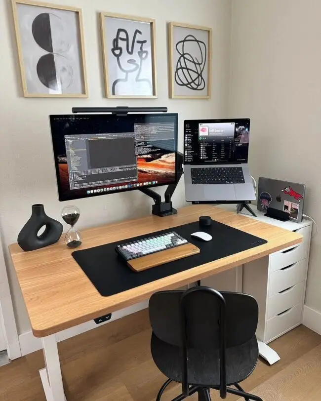 Clean and Minimal Modern Workspace