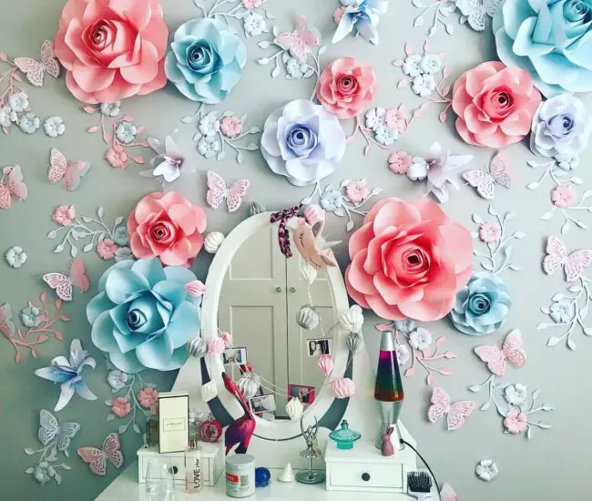 Charming Floral Wall Art Design