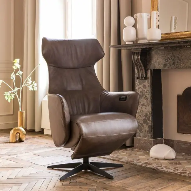 High-Back Recliner: Elegance and Comfort Combined